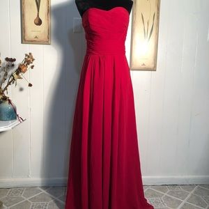 Red ball gown prom dress size 4 Kanalik formal
